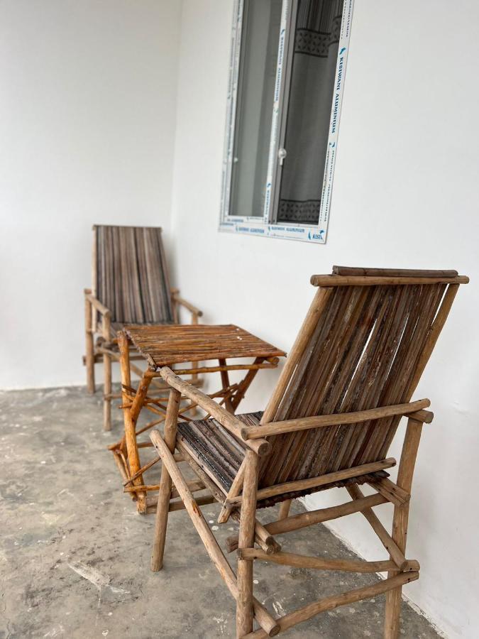 Mbuyuni Lodge ナングウィ エクステリア 写真