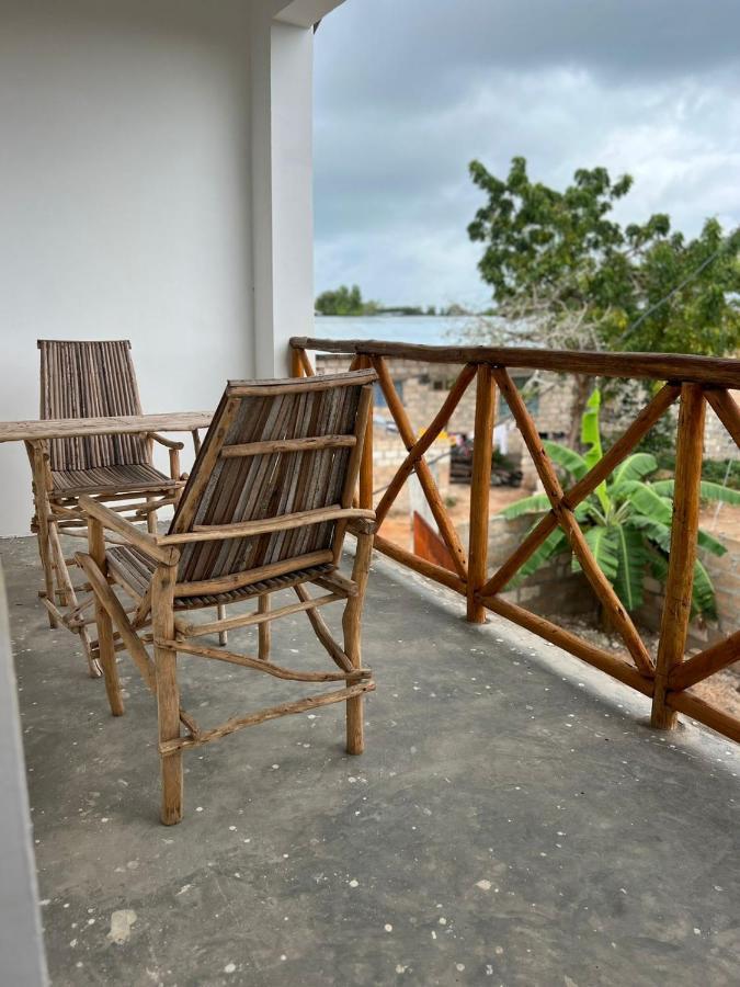 Mbuyuni Lodge ナングウィ エクステリア 写真